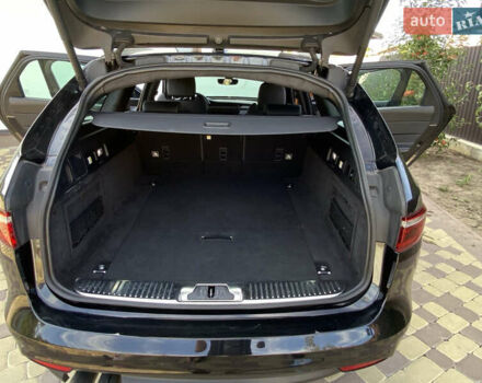 Чорний Ягуар ХФ, об'ємом двигуна 2 л та пробігом 91 тис. км за 26999 $, фото 41 на Automoto.ua