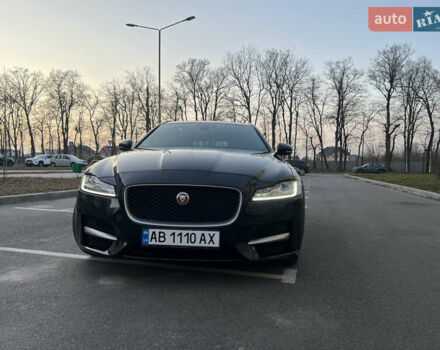 Чорний Ягуар ХФ, об'ємом двигуна 2 л та пробігом 91 тис. км за 26999 $, фото 13 на Automoto.ua