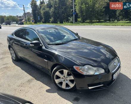 Чорний Ягуар ХФ, об'ємом двигуна 2.97 л та пробігом 222 тис. км за 9999 $, фото 1 на Automoto.ua