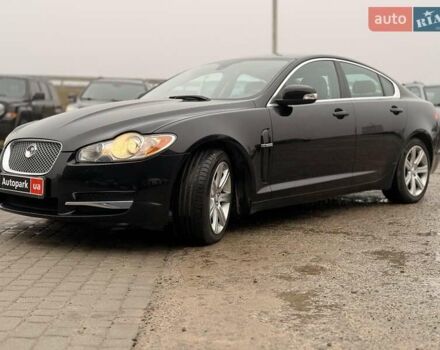 Черный Ягуар ХФ, объемом двигателя 2.7 л и пробегом 217 тыс. км за 7940 $, фото 1 на Automoto.ua