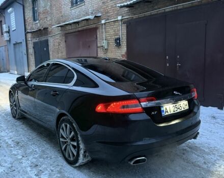 Черный Ягуар ХФ, объемом двигателя 2.7 л и пробегом 320 тыс. км за 8850 $, фото 1 на Automoto.ua