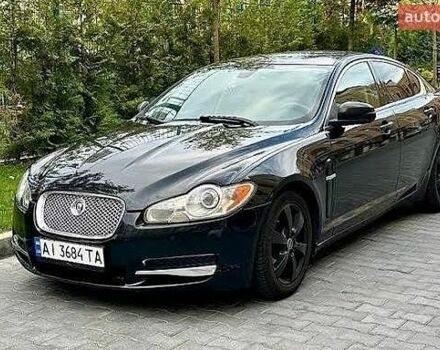 Черный Ягуар ХФ, объемом двигателя 2.7 л и пробегом 318 тыс. км за 5999 $, фото 1 на Automoto.ua