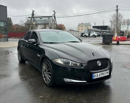 Черный Ягуар ХФ, объемом двигателя 2.97 л и пробегом 282 тыс. км за 9500 $, фото 1 на Automoto.ua