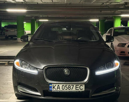Черный Ягуар ХФ, объемом двигателя 3 л и пробегом 89 тыс. км за 14700 $, фото 1 на Automoto.ua