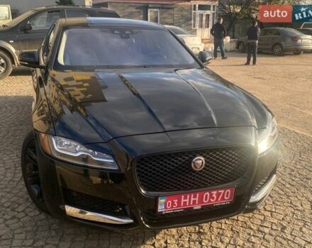 Черный Ягуар ХФ, объемом двигателя 3 л и пробегом 126 тыс. км за 14999 $, фото 1 на Automoto.ua