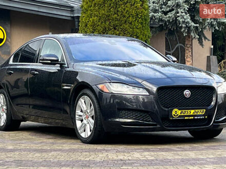 Черный Ягуар ХФ, объемом двигателя 3 л и пробегом 177 тыс. км за 16750 $, фото 1 на Automoto.ua
