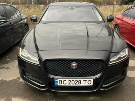 Черный Ягуар ХФ, объемом двигателя 3 л и пробегом 177 тыс. км за 18500 $, фото 1 на Automoto.ua