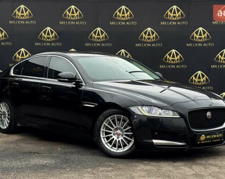 Черный Ягуар ХФ, объемом двигателя 2 л и пробегом 113 тыс. км за 17600 $, фото 1 на Automoto.ua