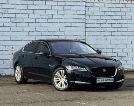 Черный Ягуар ХФ, объемом двигателя 3 л и пробегом 181 тыс. км за 17500 $, фото 1 на Automoto.ua