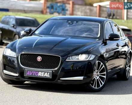 Черный Ягуар ХФ, объемом двигателя 2 л и пробегом 128 тыс. км за 14900 $, фото 1 на Automoto.ua