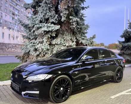 Черный Ягуар ХФ, объемом двигателя 2 л и пробегом 98 тыс. км за 18500 $, фото 1 на Automoto.ua