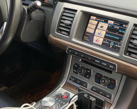 Коричневий Ягуар ХФ, об'ємом двигуна 2.18 л та пробігом 250 тис. км за 9300 $, фото 5 на Automoto.ua