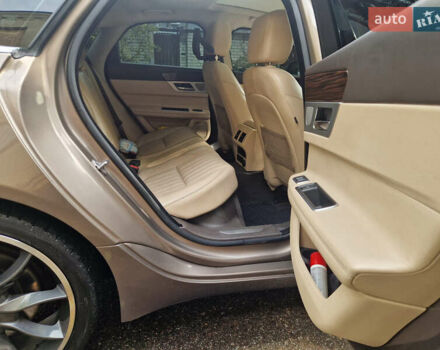 Коричневый Ягуар ХФ, объемом двигателя 2 л и пробегом 130 тыс. км за 20500 $, фото 19 на Automoto.ua