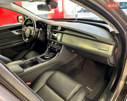 Ягуар ХФ 2016 в Одессе на Automoto.ua Коричневый Ягуар ХФ, объемом двигателя 2 л и пробегом 53 тыс. км за 17000 $, фото 15 на Automoto.ua