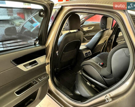 Ягуар ХФ 2016 в Одессе на Automoto.ua Коричневый Ягуар ХФ, объемом двигателя 2 л и пробегом 53 тыс. км за 17000 $, фото 16 на Automoto.ua