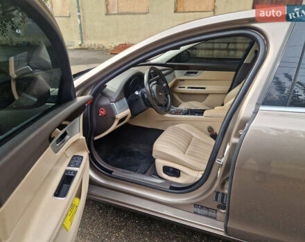 Коричневый Ягуар ХФ, объемом двигателя 2 л и пробегом 130 тыс. км за 20500 $, фото 14 на Automoto.ua