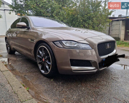 Коричневый Ягуар ХФ, объемом двигателя 2 л и пробегом 130 тыс. км за 20500 $, фото 1 на Automoto.ua