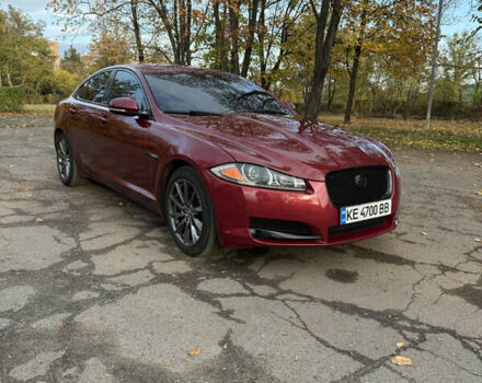 Красный Ягуар ХФ, объемом двигателя 2 л и пробегом 134 тыс. км за 12500 $, фото 5 на Automoto.ua