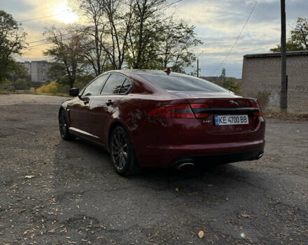 Красный Ягуар ХФ, объемом двигателя 2 л и пробегом 134 тыс. км за 12500 $, фото 2 на Automoto.ua