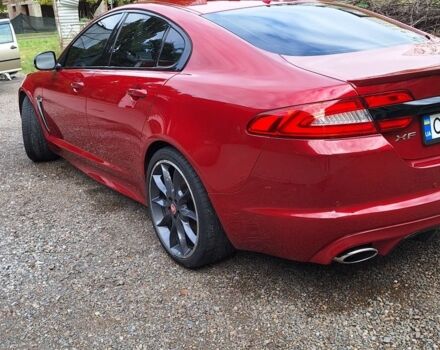 Красный Ягуар ХФ, объемом двигателя 3 л и пробегом 150 тыс. км за 15196 $, фото 6 на Automoto.ua