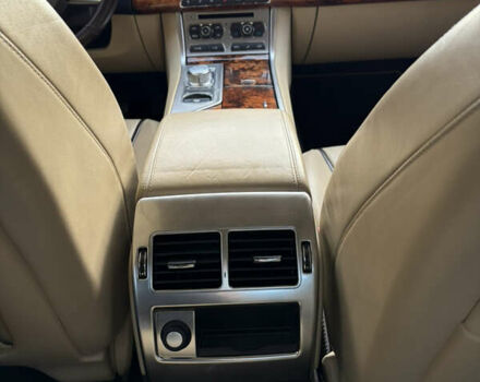 Красный Ягуар ХФ, объемом двигателя 2.97 л и пробегом 112 тыс. км за 15500 $, фото 17 на Automoto.ua