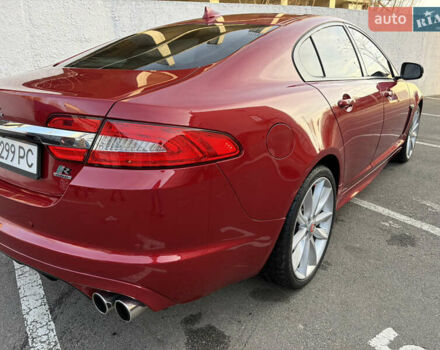Красный Ягуар ХФ, объемом двигателя 2.97 л и пробегом 112 тыс. км за 15500 $, фото 4 на Automoto.ua
