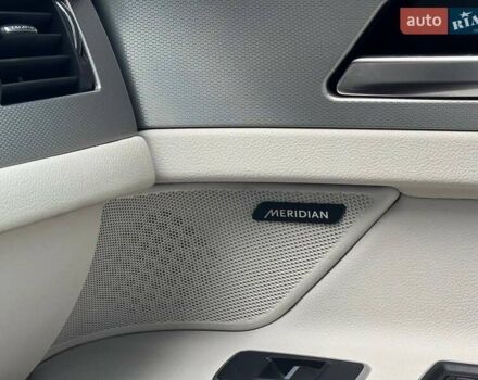 Красный Ягуар ХФ, объемом двигателя 3 л и пробегом 129 тыс. км за 15490 $, фото 21 на Automoto.ua