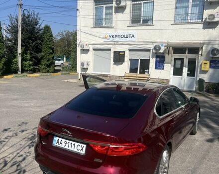 Красный Ягуар ХФ, объемом двигателя 3 л и пробегом 129 тыс. км за 17499 $, фото 7 на Automoto.ua