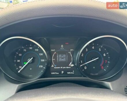 Красный Ягуар ХФ, объемом двигателя 3 л и пробегом 129 тыс. км за 15490 $, фото 20 на Automoto.ua