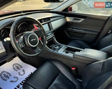 Червоний Ягуар ХФ, об'ємом двигуна 2 л та пробігом 214 тис. км за 10800 $, фото 25 на Automoto.ua