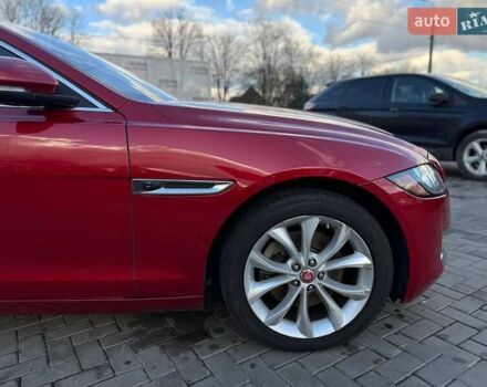 Червоний Ягуар ХФ, об'ємом двигуна 2 л та пробігом 214 тис. км за 10800 $, фото 6 на Automoto.ua