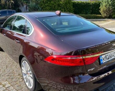 Ягуар ХФ 2018 в Киеве на Automoto.ua Красный Ягуар ХФ, объемом двигателя 2 л и пробегом 97 тыс. км за 25800 $, фото 1 на Automoto.ua