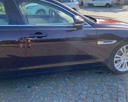 Ягуар ХФ 2018 в Киеве на Automoto.ua Красный Ягуар ХФ, объемом двигателя 2 л и пробегом 97 тыс. км за 25800 $, фото 18 на Automoto.ua