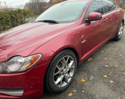 Красный Ягуар ХФ, объемом двигателя 4.2 л и пробегом 3 тыс. км за 9000 $, фото 1 на Automoto.ua