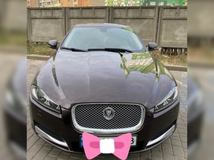 Червоний Ягуар ХФ, об'ємом двигуна 2 л та пробігом 180 тис. км за 12100 $, фото 1 на Automoto.ua