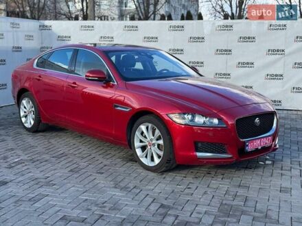 Красный Ягуар ХФ, объемом двигателя 2 л и пробегом 214 тыс. км за 10800 $, фото 1 на Automoto.ua