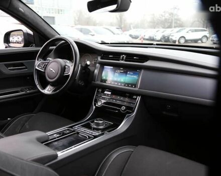 Ягуар ХФ, объемом двигателя 2 л и пробегом 116 тыс. км за 25900 $, фото 13 на Automoto.ua