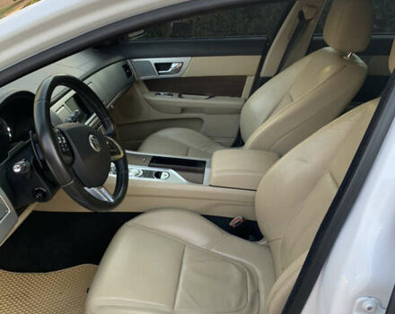 Ягуар ХФ, объемом двигателя 2 л и пробегом 120 тыс. км за 12700 $, фото 9 на Automoto.ua