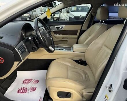 Ягуар ХФ, объемом двигателя 2.2 л и пробегом 146 тыс. км за 15300 $, фото 13 на Automoto.ua