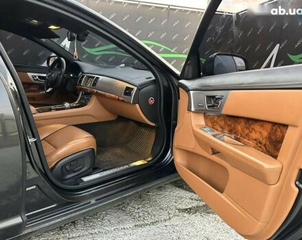 Ягуар ХФ, об'ємом двигуна 3 л та пробігом 144 тис. км за 12500 $, фото 17 на Automoto.ua