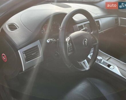 Ягуар ХФ, объемом двигателя 2 л и пробегом 110 тыс. км за 8900 $, фото 11 на Automoto.ua