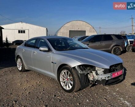 Ягуар ХФ, объемом двигателя 2 л и пробегом 110 тыс. км за 8900 $, фото 5 на Automoto.ua