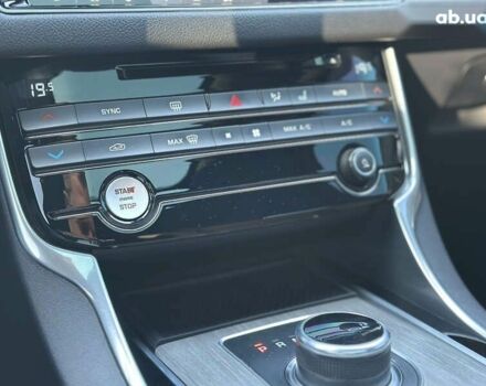 Ягуар ХФ, объемом двигателя 3 л и пробегом 158 тыс. км за 19900 $, фото 27 на Automoto.ua