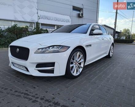 Ягуар ХФ, об'ємом двигуна 3 л та пробігом 101 тис. км за 17800 $, фото 1 на Automoto.ua