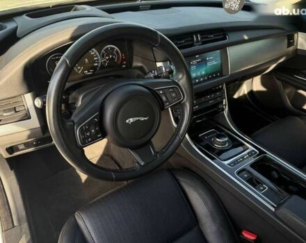 Ягуар ХФ, объемом двигателя 2 л и пробегом 112 тыс. км за 17900 $, фото 10 на Automoto.ua