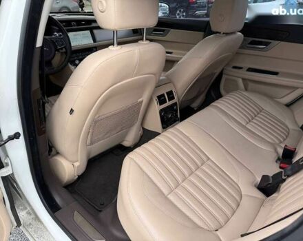 Ягуар ХФ, об'ємом двигуна 3 л та пробігом 122 тис. км за 16300 $, фото 15 на Automoto.ua