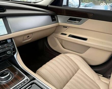 Ягуар ХФ, об'ємом двигуна 3 л та пробігом 122 тис. км за 16300 $, фото 26 на Automoto.ua