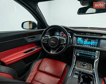 Ягуар ХФ, объемом двигателя 2 л и пробегом 128 тыс. км за 22512 $, фото 11 на Automoto.ua