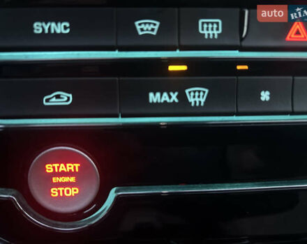 Ягуар ХФ, объемом двигателя 2 л и пробегом 104 тыс. км за 29000 $, фото 25 на Automoto.ua