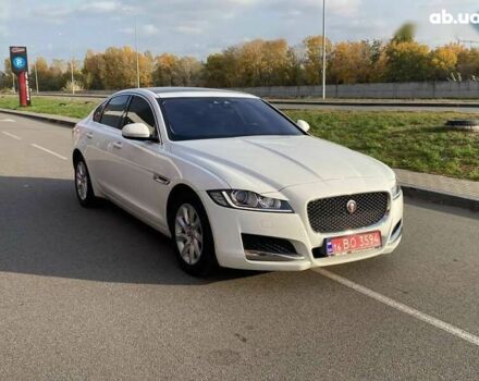 Ягуар ХФ, объемом двигателя 2 л и пробегом 112 тыс. км за 17900 $, фото 1 на Automoto.ua